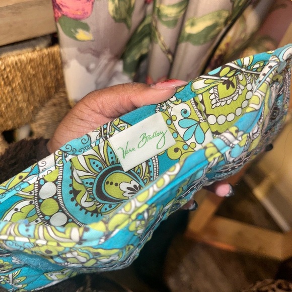 Vera Bradley Peacock Blue Pocket Wallet Excellent Retired Rare - Picture 3 of 4